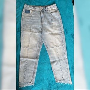 Topshop MOM jeans size W30.